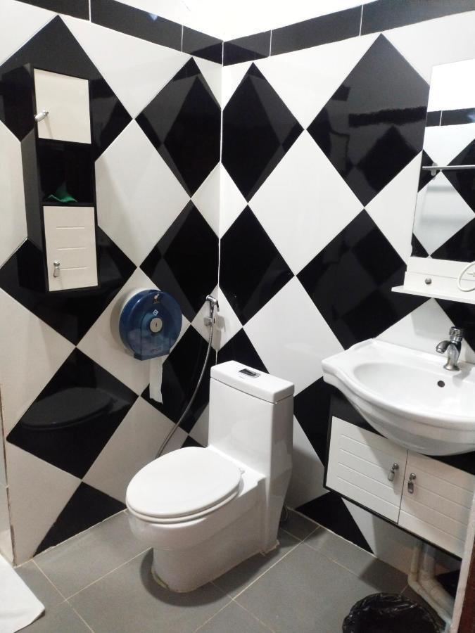 Pdv Guesthouse Muang Ngoi Buitenkant foto