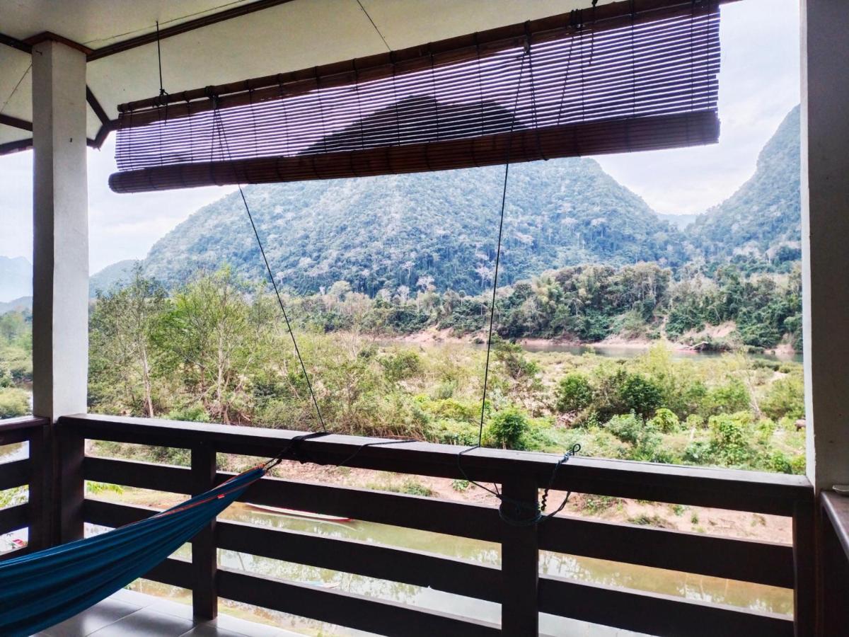 Pdv Guesthouse Muang Ngoi Buitenkant foto