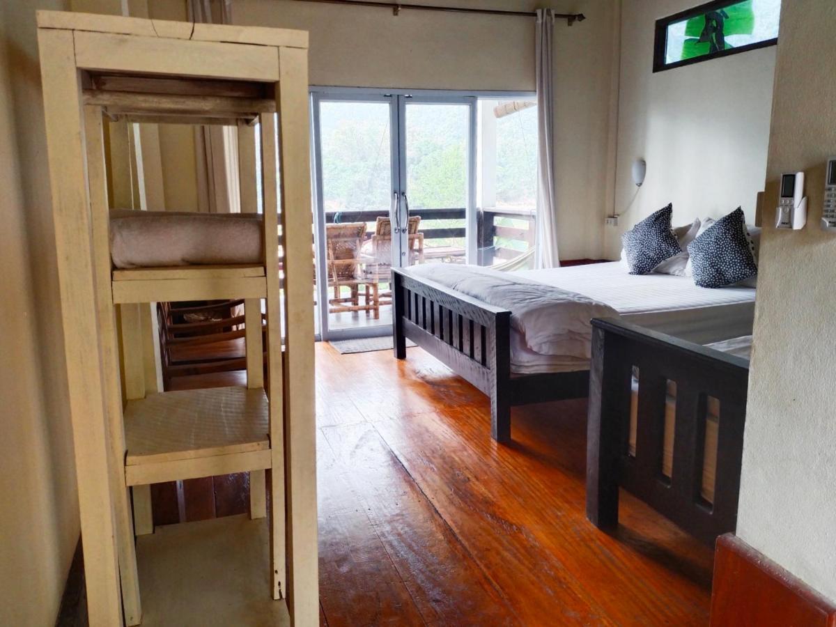 Pdv Guesthouse Muang Ngoi Buitenkant foto