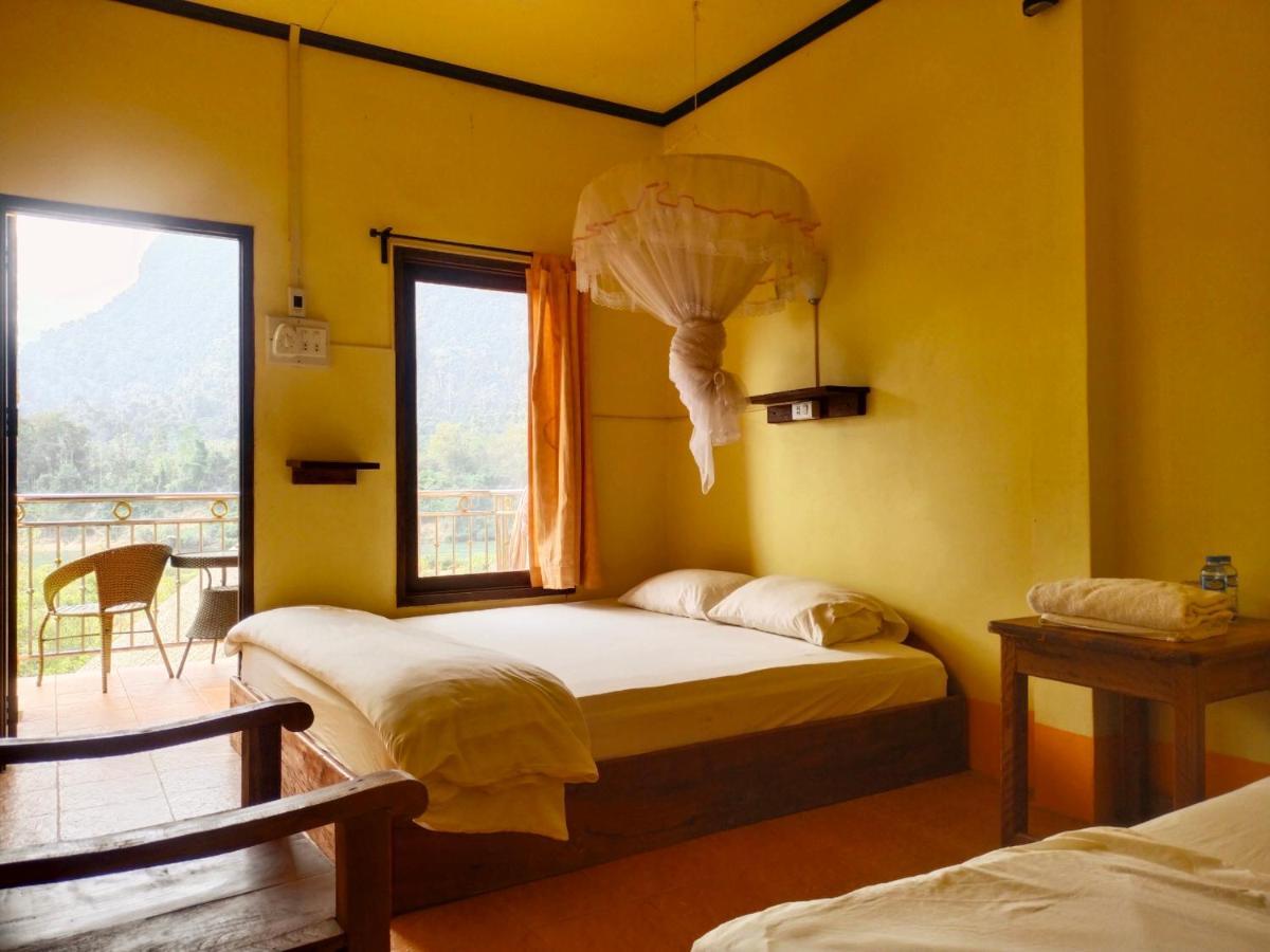 Pdv Guesthouse Muang Ngoi Buitenkant foto